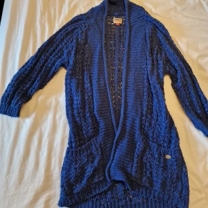 Supernsygg kofta - 3kvarts armard,