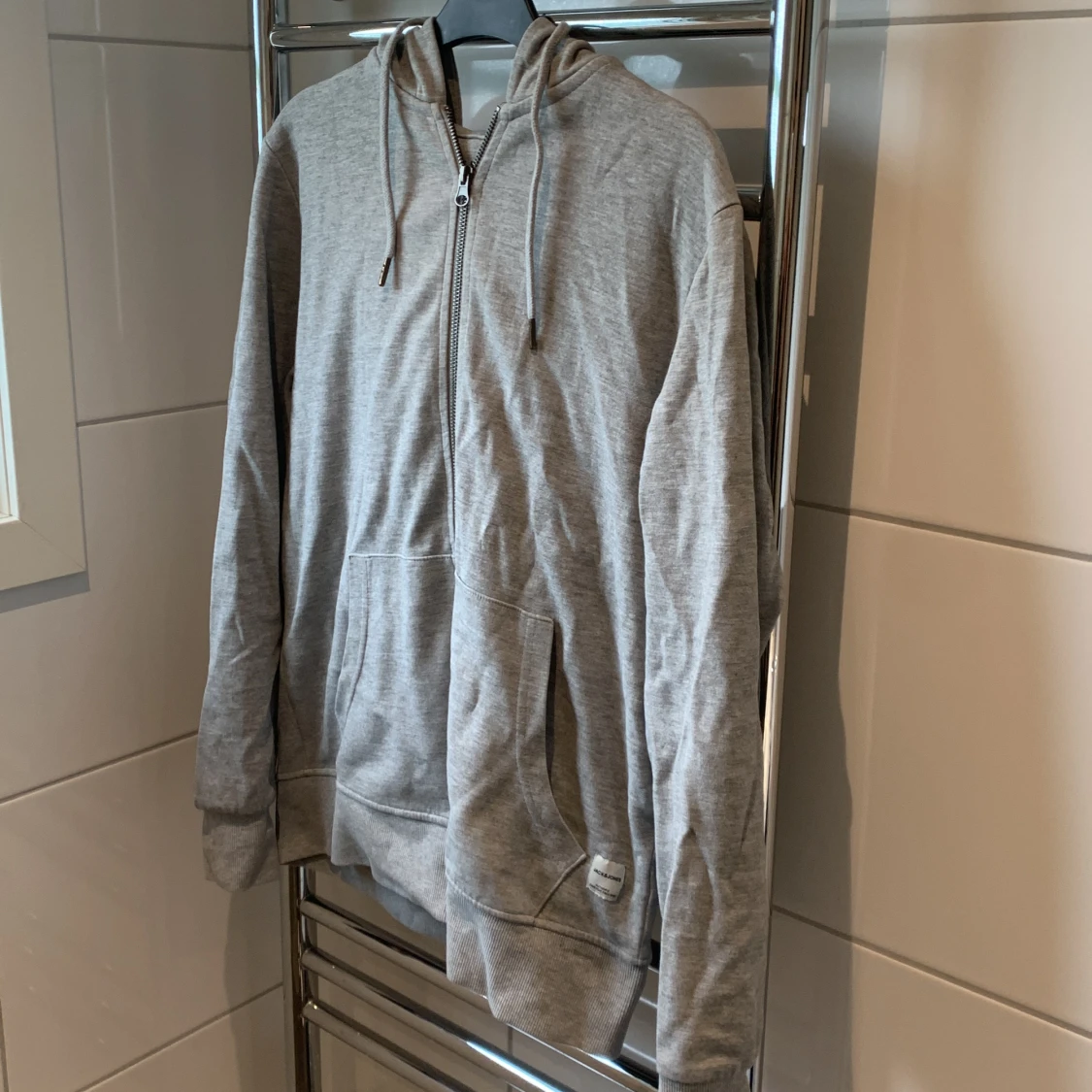 Två Jack&Jones zip hoodies  - 90