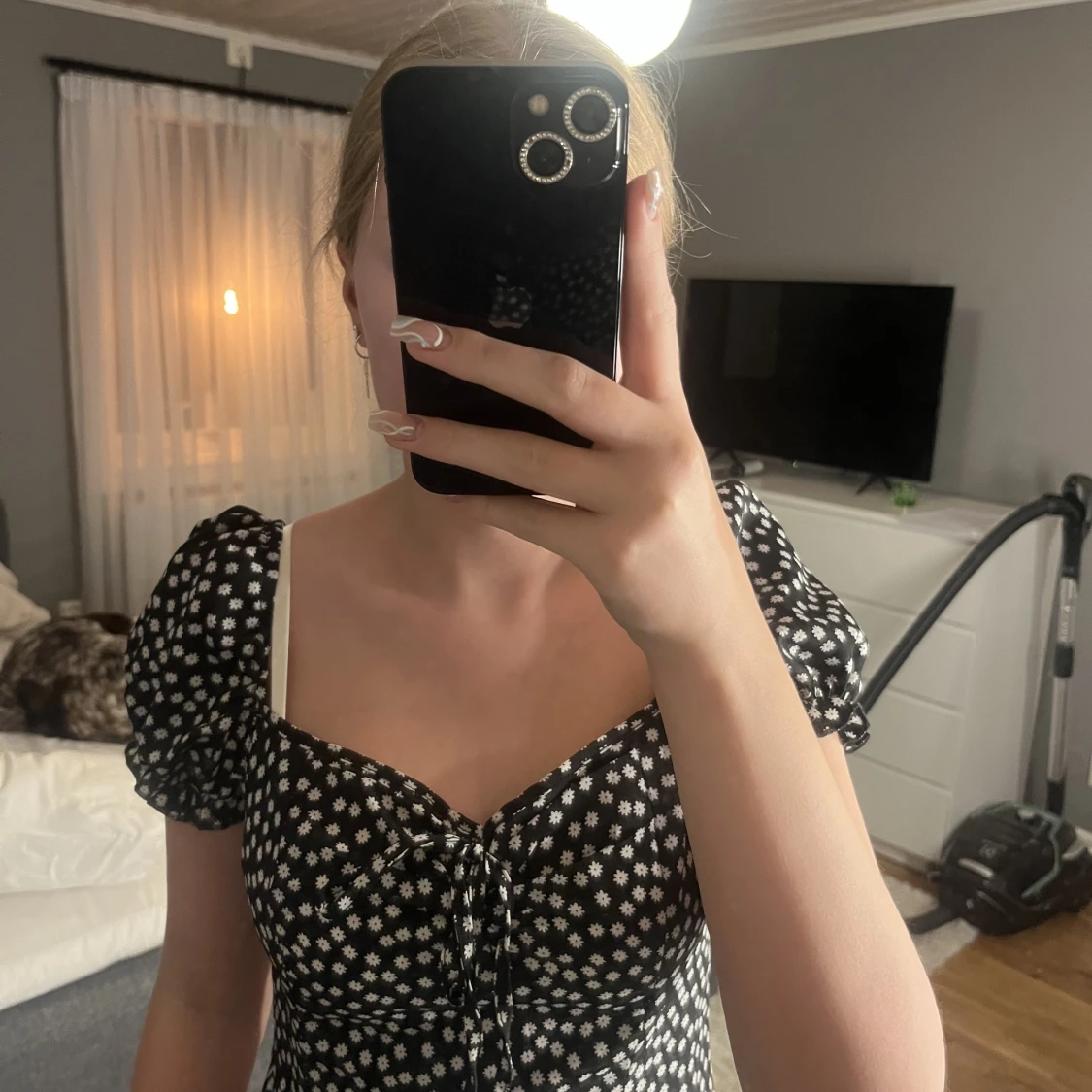 Blommig klänning - 91