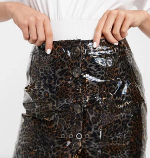 Leopard skirt - Really Good condition