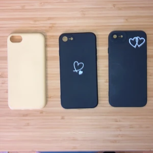 Mobilskal  - Jag säljer dessa mobilskal för att jag ska byta telefon, det är knappt använda 10 kr st, mobilskal för iPhone se,7,8,6,6s tryck ej på köp nu kontakta gärna mig om du är intresserad. Den i mitten är såld