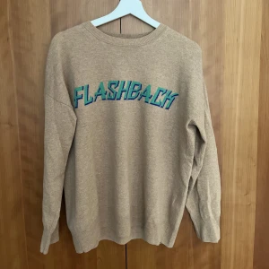 Sandro Paris tröja - Stickad tröja från Sandro, storlek 2🤍