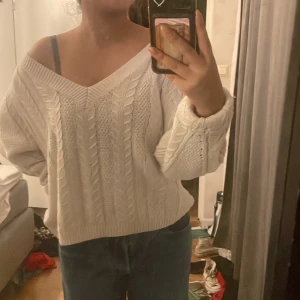 Tjocktröja - en tjocktröja från ellos i storlek 34/36