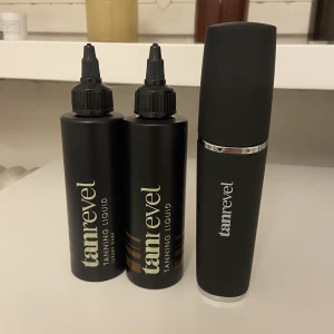 Tanrevel pro - Använd tre gånger, medföljer två 150 ml flaskor: luxury dark och original,   (öppnade men mycket kvar), laddare ingår!  Nypris för alla tre produkter ca 1600