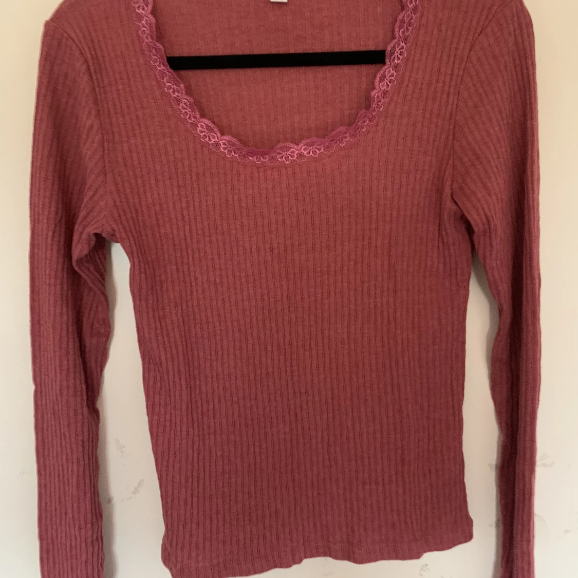 Rosa topp med långa ärmar  - 91