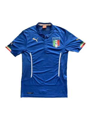Italien 2014/2015 - Storlek Small Skick 9/10