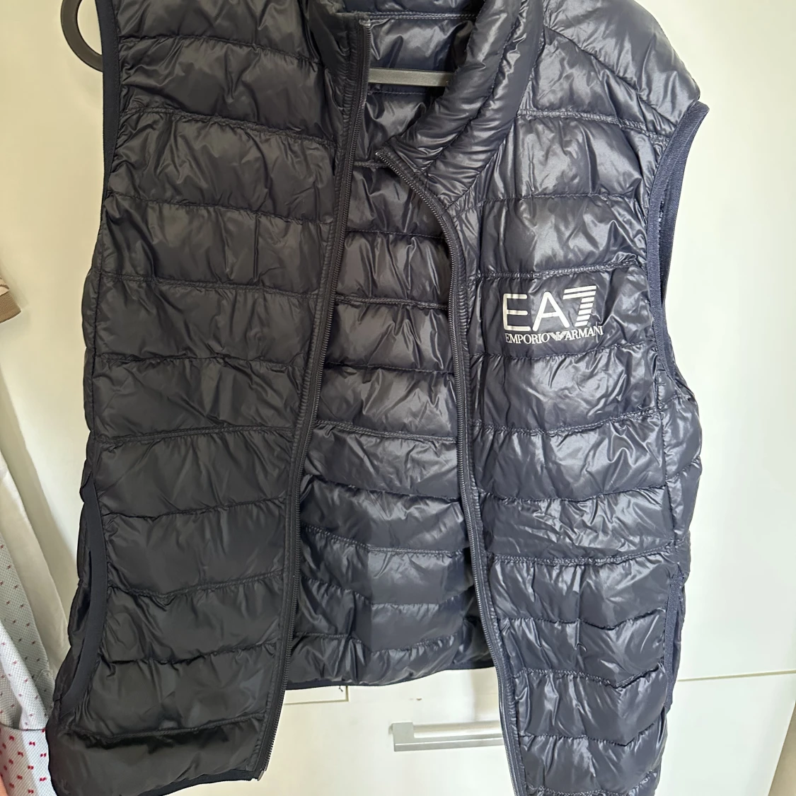 Armani väst