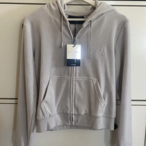 Juicy Couture tröja - Aldrig använd 💕