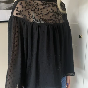 Blus - Jätte fin blus från zara💕