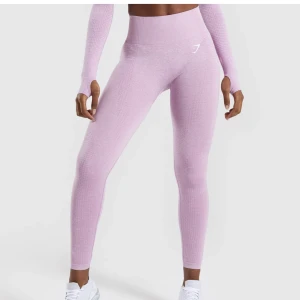 Gymshark tights - Gymshark tights väl använda men är i fint skick! 
