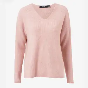 En rosa stickad tröja från Vero moda! Super mjukt material och i toppen skick! Storlek XS, men passar mig som pendlar mellan S-M. 