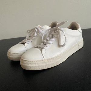 Selected skor  - Skor från Selected homme med högre sula. 