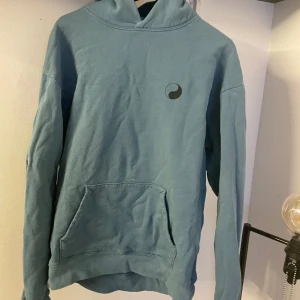Our Legacy Stussy hoodie - Oanvänd ganska heavy hoodie, ge gärna prisförslag 