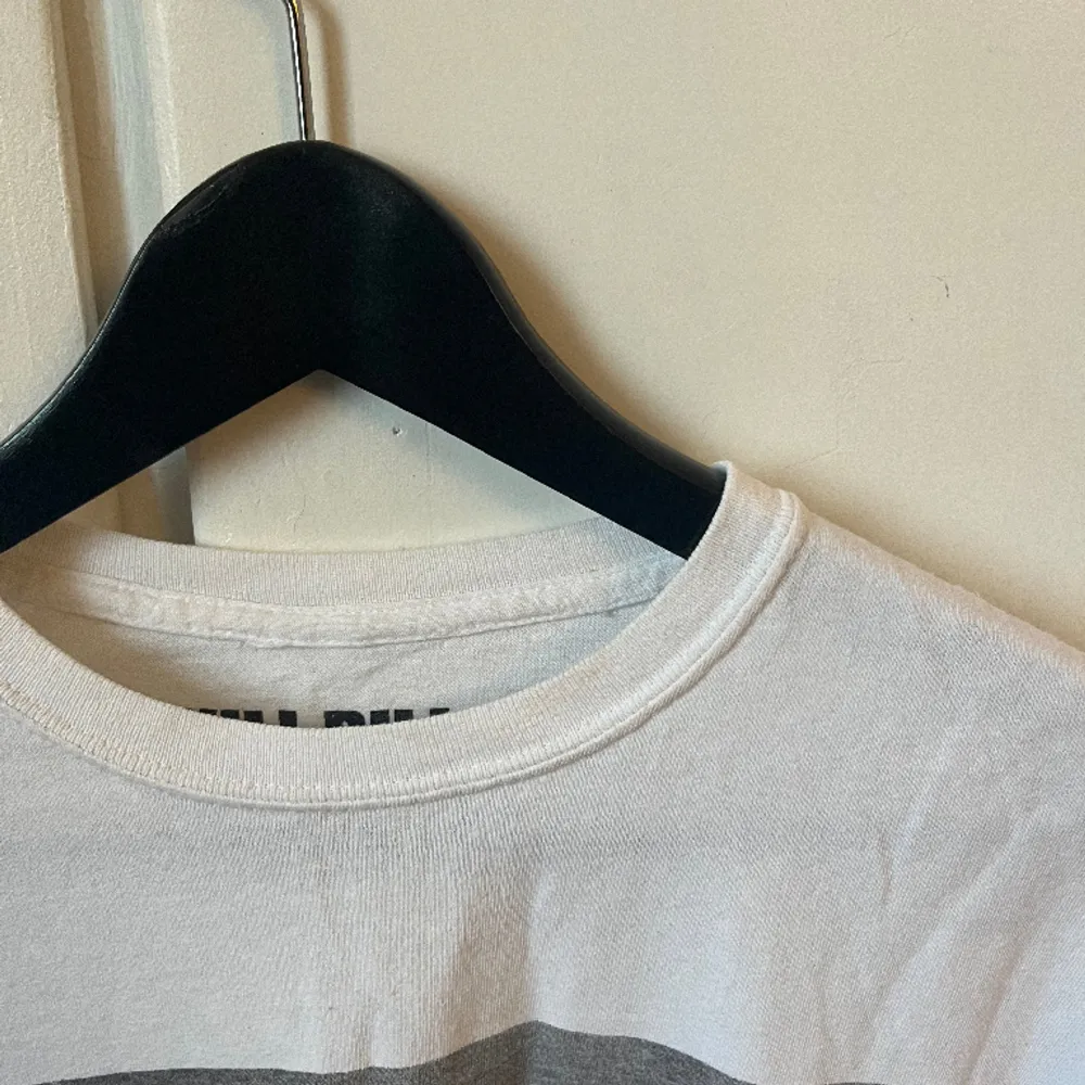 Grafisk Kill Bill t shirt i storlek XS.. T-shirts.