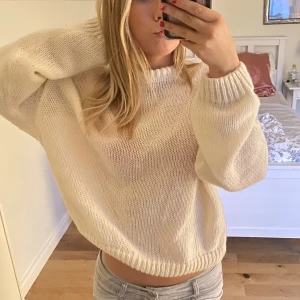tröja - jättefin tröja som är använd typ två gånger❤️