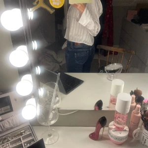 Pepe jeans  - Tar bara Swish ❤️ Jätte fina jeans från Pepe jeans som tyvärr jag beställde i fel storlek💕 har använt dom en gång🫶 Är igentligen storlek 24/30 men tänkte att 25/34 skulle passa ändån🌟 köpte för 999kr