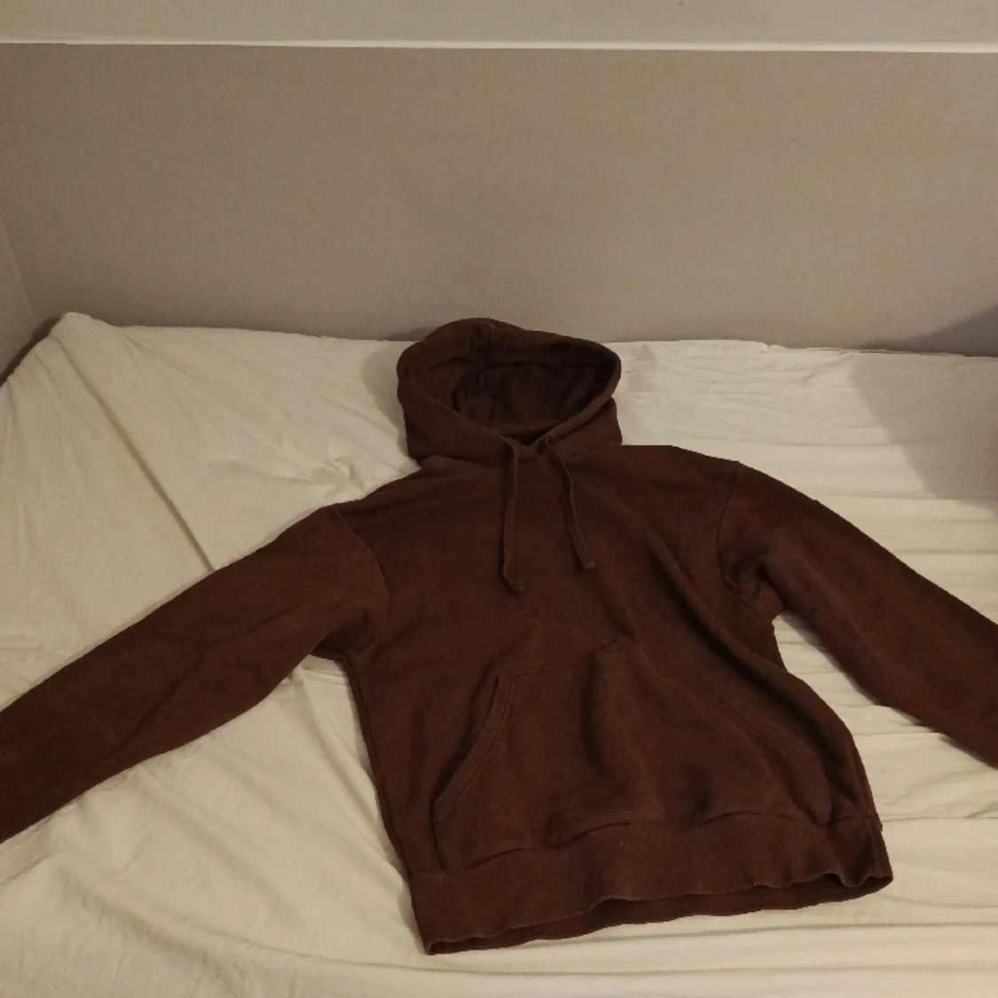 Hoodie från Monki