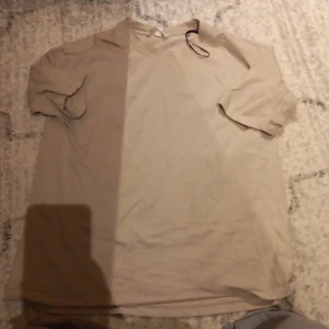 T-shirt - Oversized grå tshirt. Jätte fin o mysig