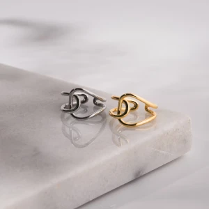 AFRODITE - Justerbar 🤍 Rostfritt stål 🤍 Ringbox ingår 🤍 Olympiabutik.se 🤍 89kr/st