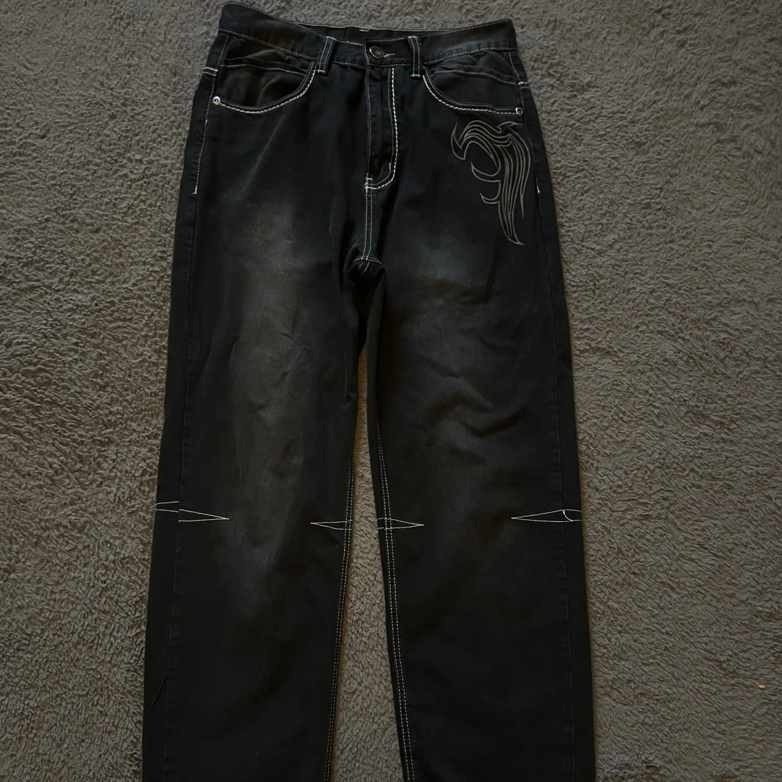 Baggy y2k jeans printed vingar bak - 90