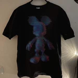 Disney tröja - Lite tjockare t-shift material