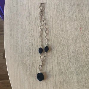 Halsband  - Halsband 