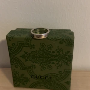 Gucci ring - Gucci ring
