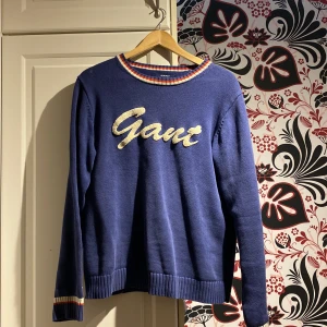 Vintage gant sweater - Super gullig gant sweater som jag köpte från secondhand som inte kommer användning längre. Skriv gärna vid frågor💕