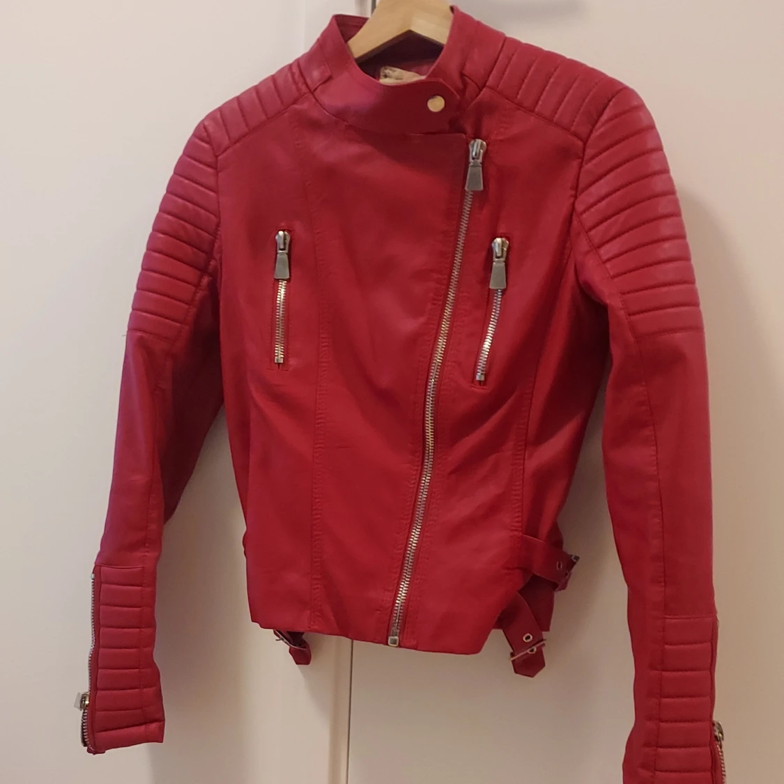 Skinnjacka Strl. 38 - 90