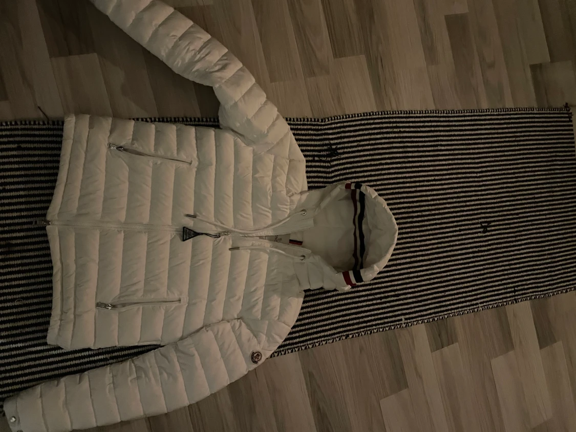 Moncler jacka