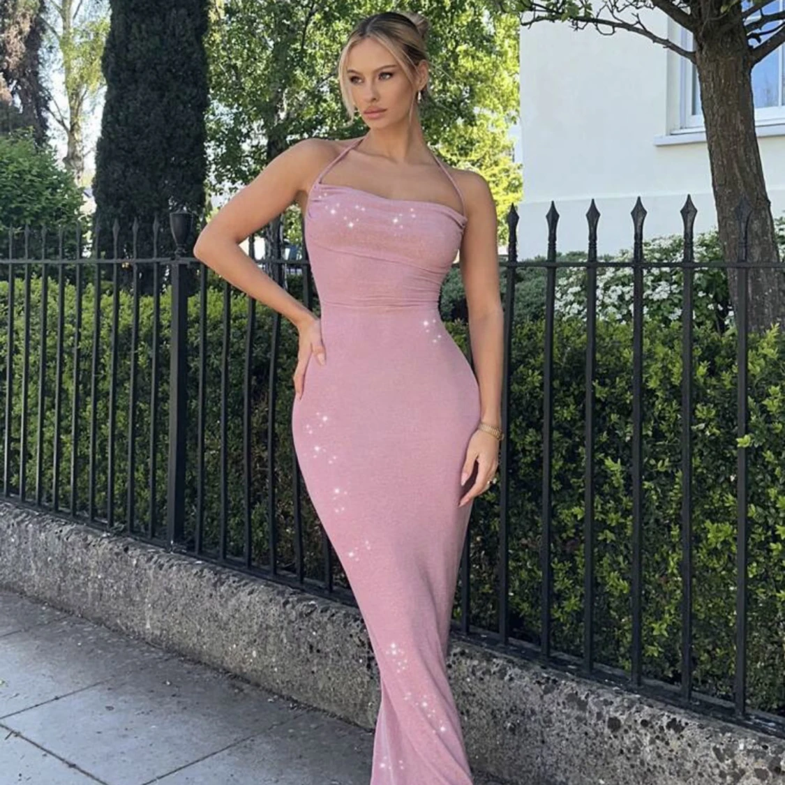 SNYGGASTE KLÄNINGEN - 91