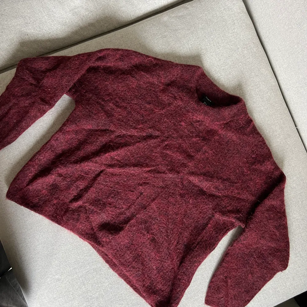 Stickad tröja i alpaca ull blandning från lindex. Stickat.