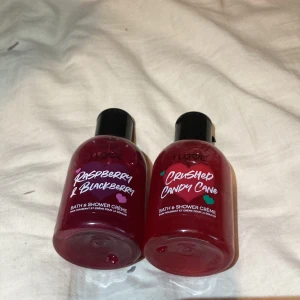 Bath and Shower Creme - 10 för en flaska 20 för ett par. Det första paret luktar bäst.