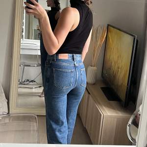 Supersnygga Rodebjer jeans. Modell Farrah. Använda en gång 💓Originalpris: 1695kr