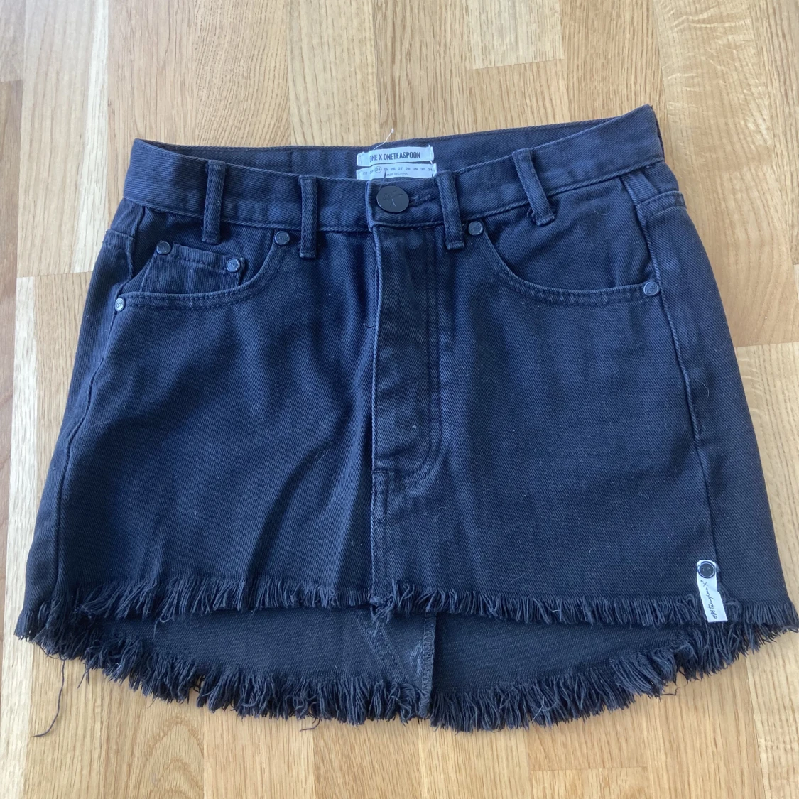 Jeanskjol från One teaspoon