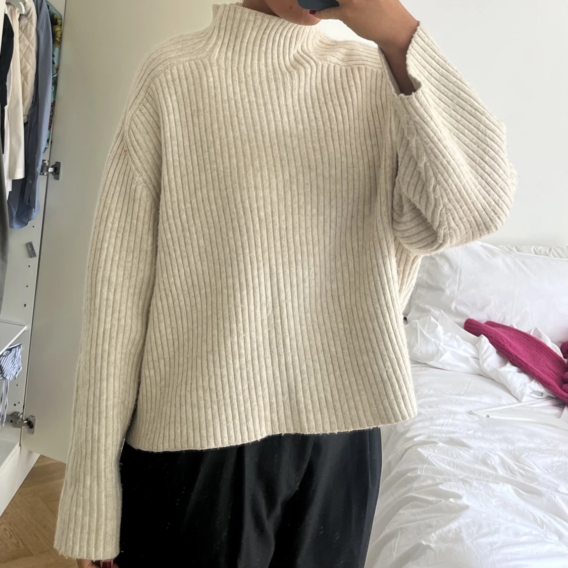 Krämvit finsnickare tröja stl L - 90