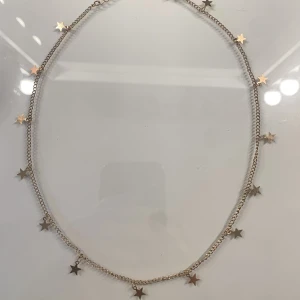 Halsband - Halsband, 40 kr💘