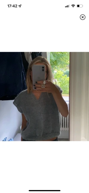 Stickad väst - Heeelt perfekt till hösten!! OBS lånade bilder!!