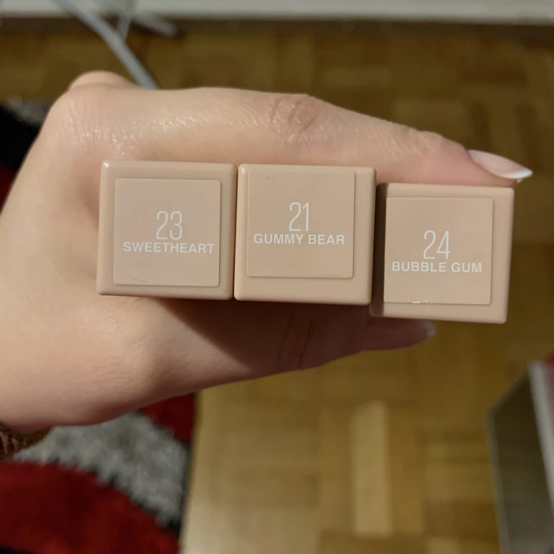 MAYBELLINE lipgloss - 90