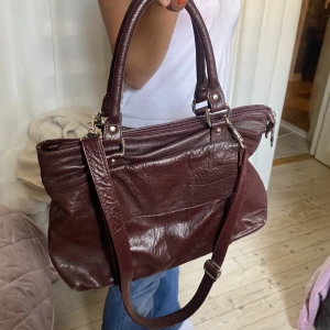 Väska - Väska köpt second hand