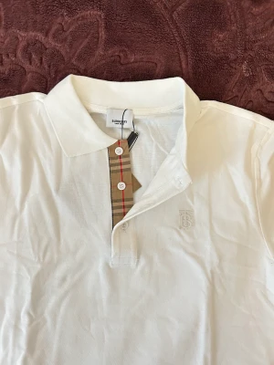 Burberry piké vit - Burberry piké vit Large