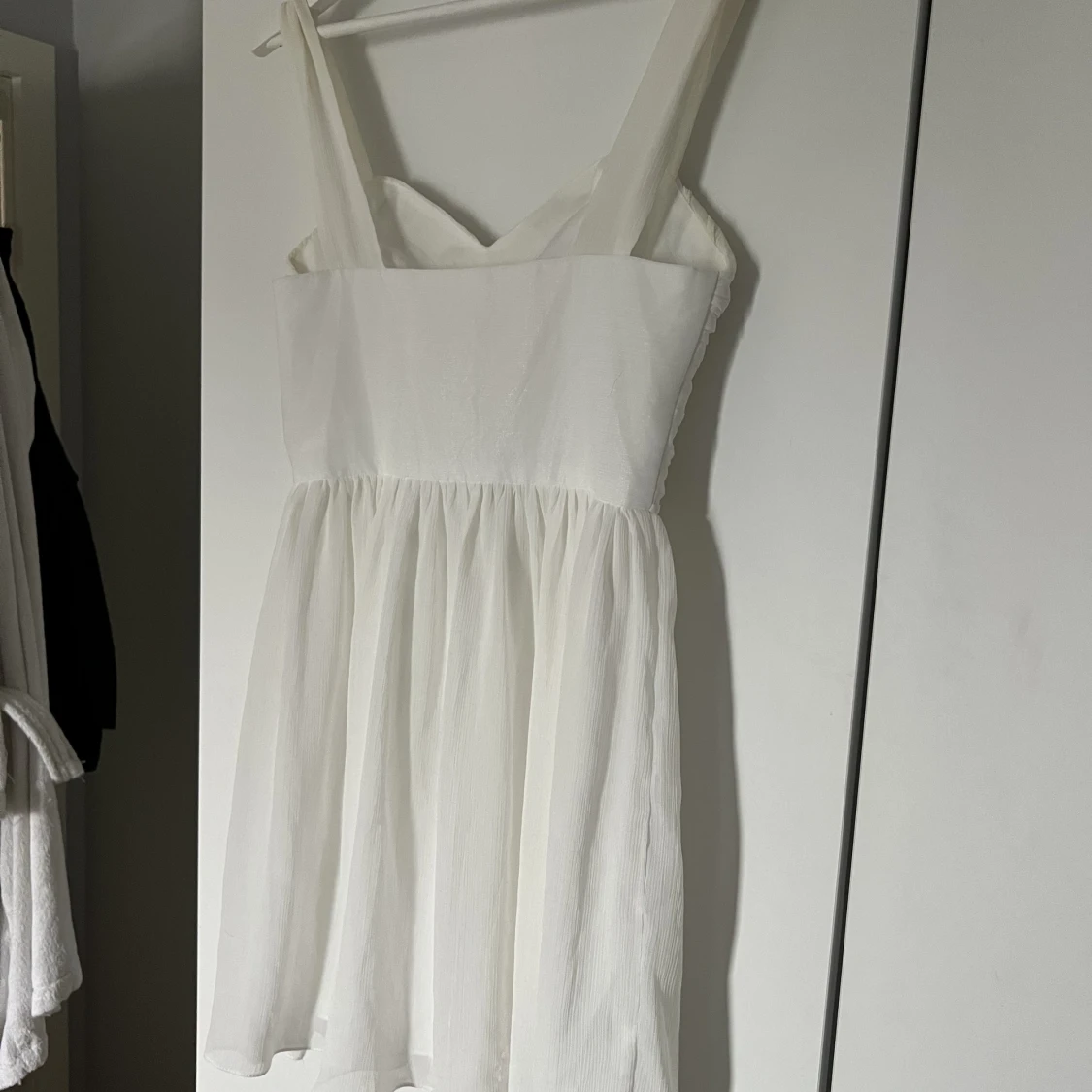 Vit klänning  - 90