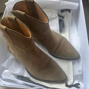 Isabel marant cowboy boots stl 36.