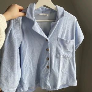 Frotté set  - Frotté set, köpt här på Plick som inte passade mig. Lånad bild från förra säljaren!