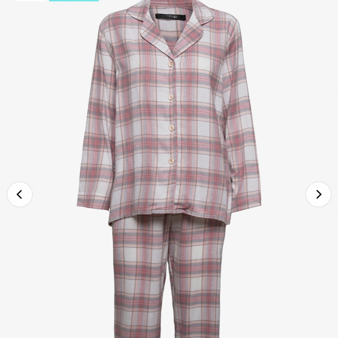 Pyjamas set 