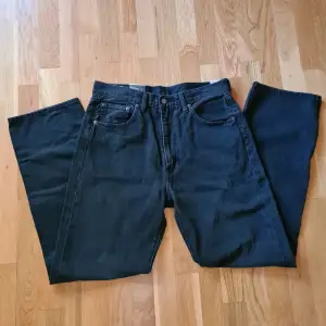 Nya Levi's jeans i modellen '50s straight. Storlek 33/32 (herr). Nypris 1349 kr. Skriv vid frågor🫶
