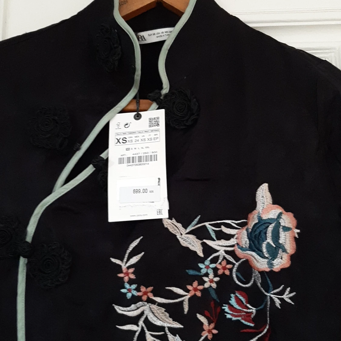 Blus från Zara aldrig använd helt ny  - 90