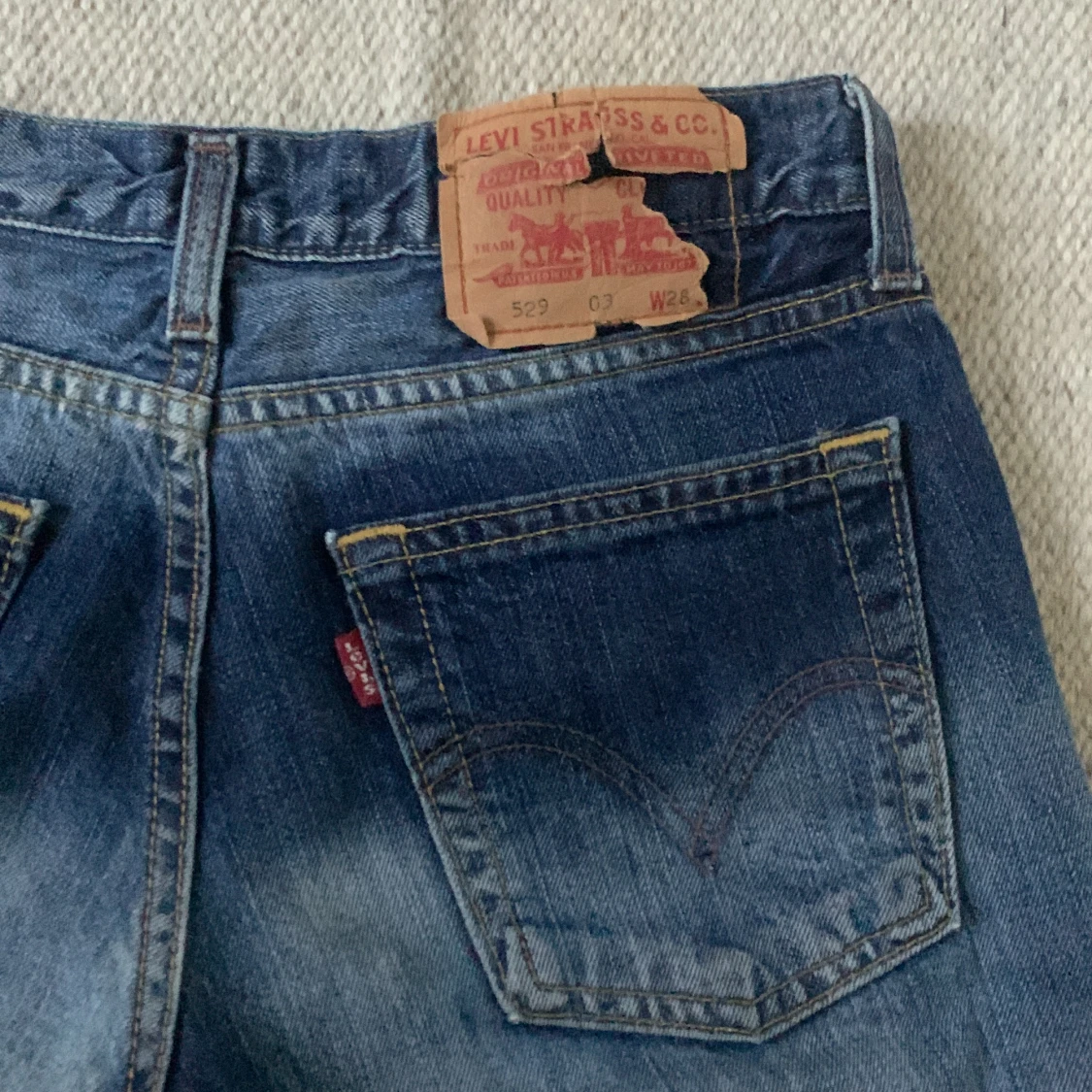 Bootcut Levis 28x34 - 91