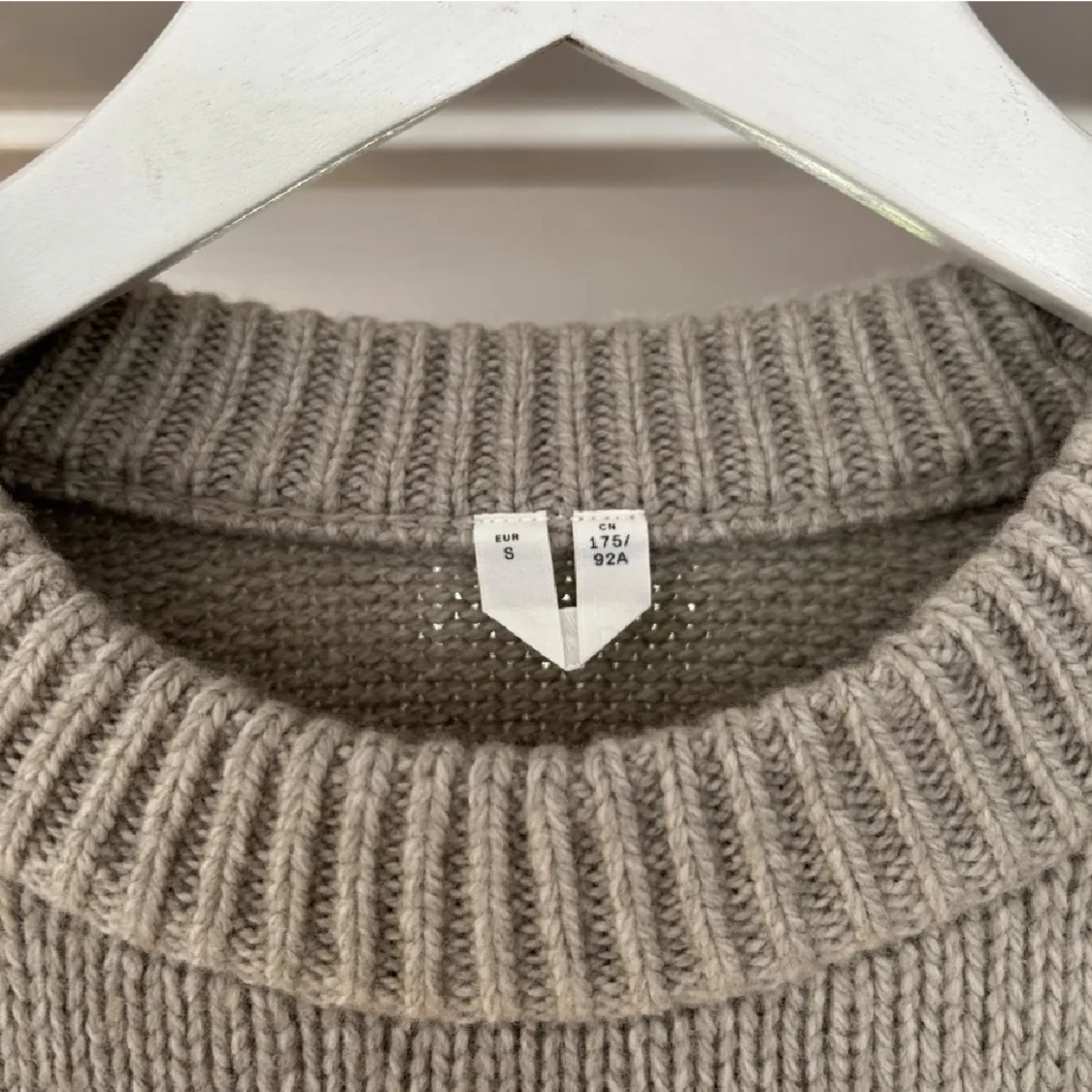 Arket stickad tröja - 91
