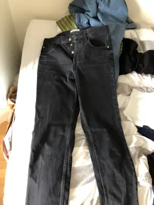 Svarta jeans från zara🖤